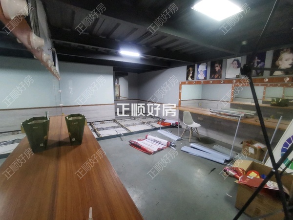 VR看房
