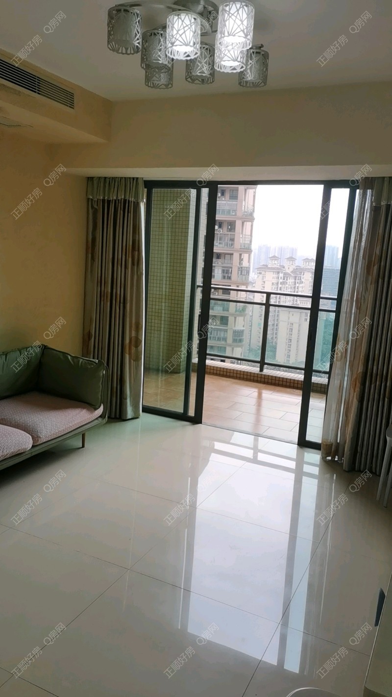 御景国际花园 3房2厅2卫 精装 88.99平