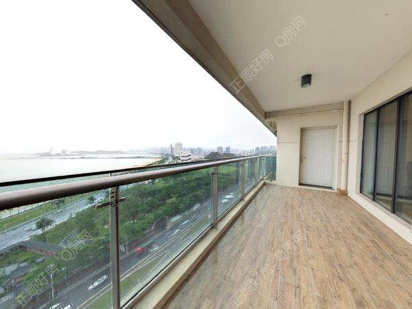 室内图02