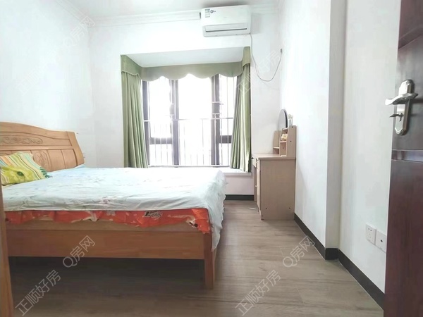 VR看房