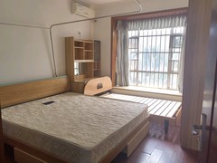 主卧