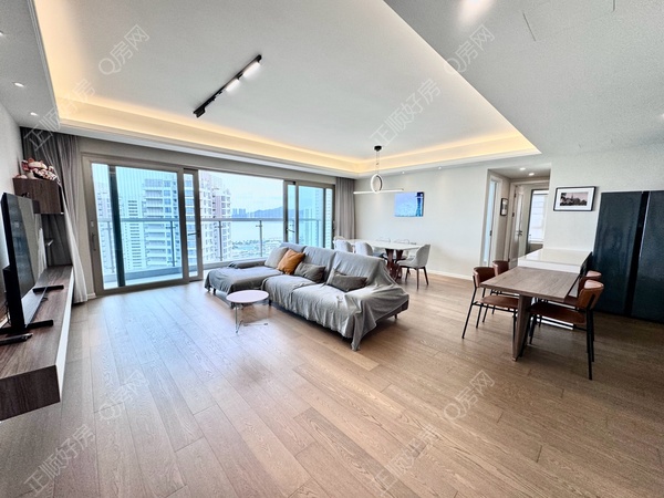 VR看房