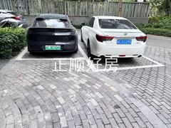 99410d60bfa4b15f7d57d0df895f14e4