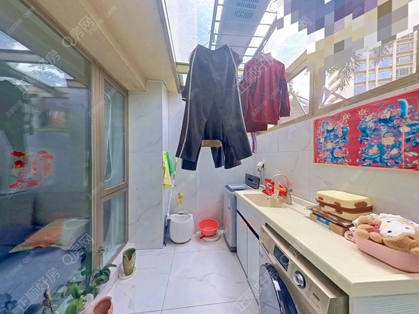 阳台-4NbWVJDD-0.jpg1844200