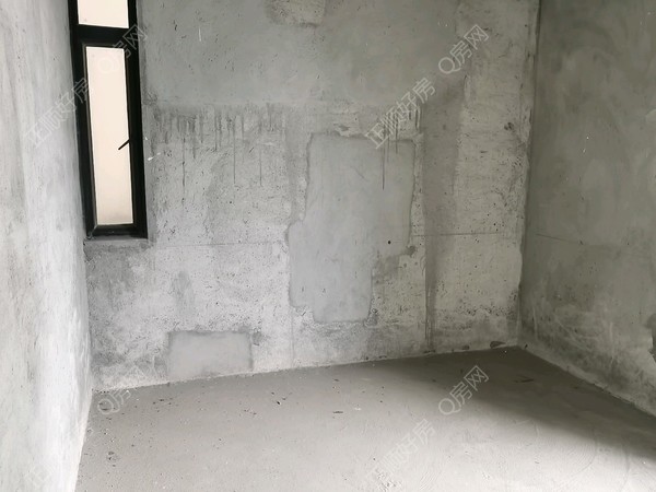 次卧