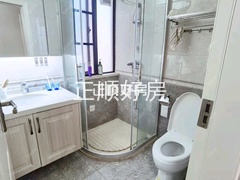 卫生间136528987