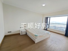 主卧