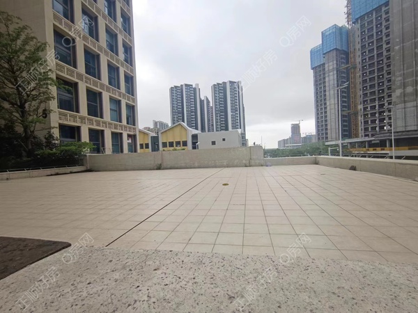 VR看房