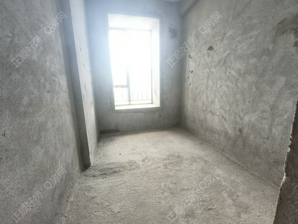 次卧