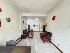 house_img
