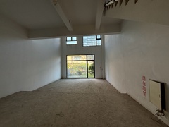 house_img