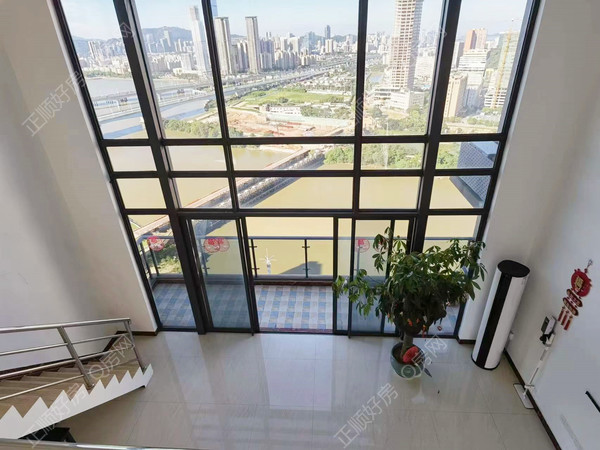 VR看房
