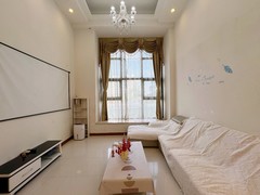 house_img