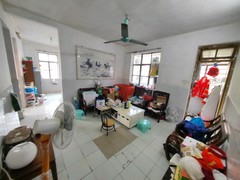 house_img