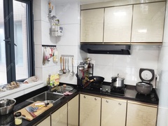 s088087436DB84A7FAA8966245BB42AFE.jpg1352981