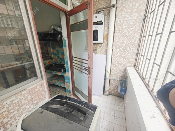 188a9f028e4e888f6b152da1c1f3959d