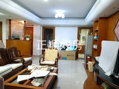 客厅