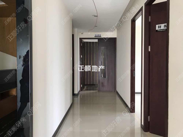 1909261508589DC68E1DED8941419C67