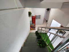 house_img
