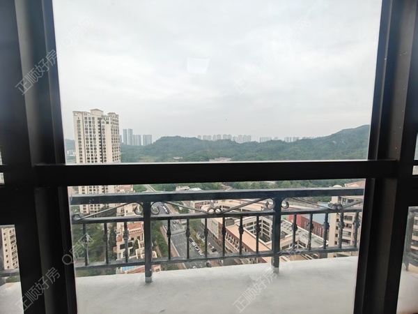 844fa49f5f7653b764757eb4fc96b79b