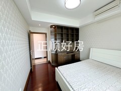 次卧