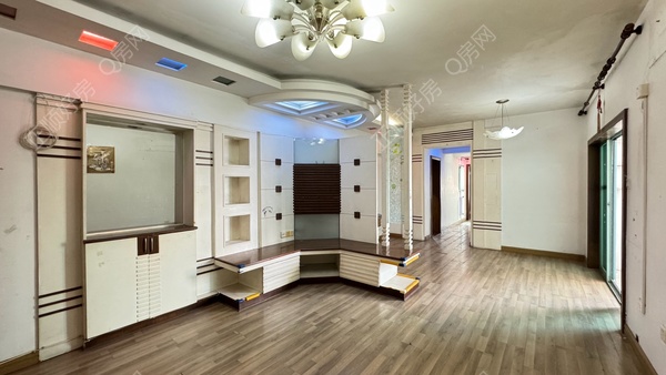 VR看房