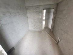 次卧2