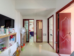house_img