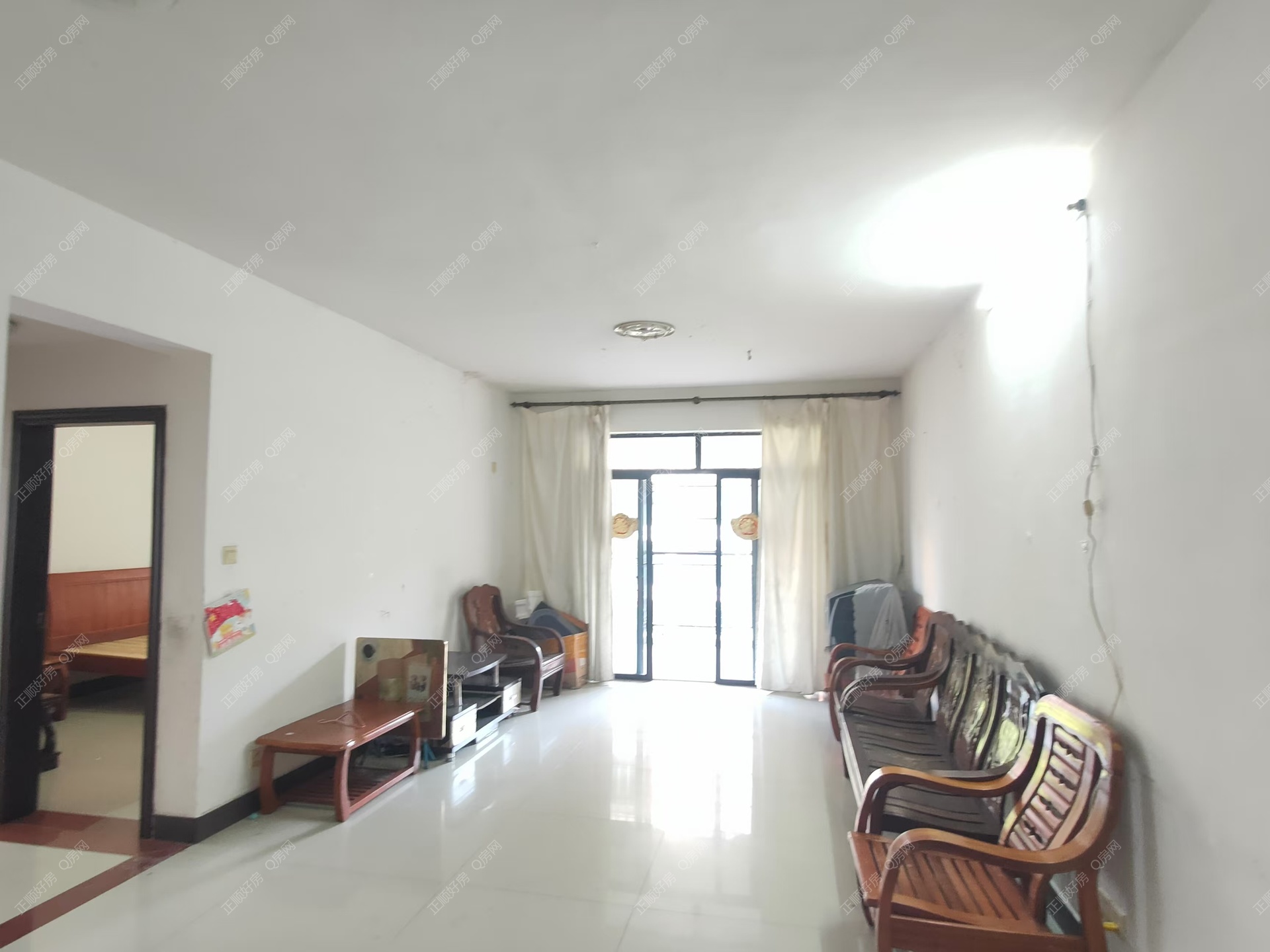 湖星水岸华庭 2房2厅1卫 精装 79.58平