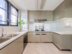 厨房