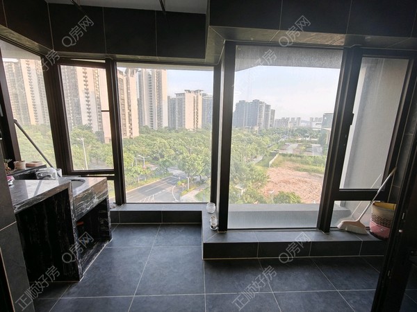 VR看房