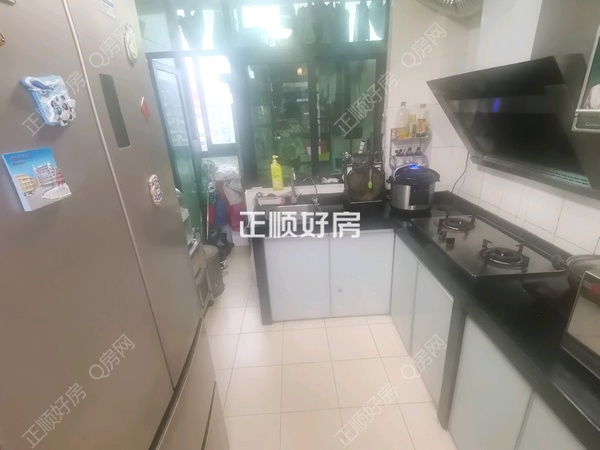 厨房