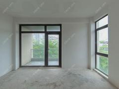 b990690d-eab0-4bff-8731-3050d61add64