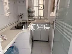 e590c9723b6422a50d3eb94e0faadeb
