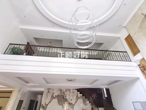 客厅