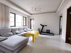 house_img