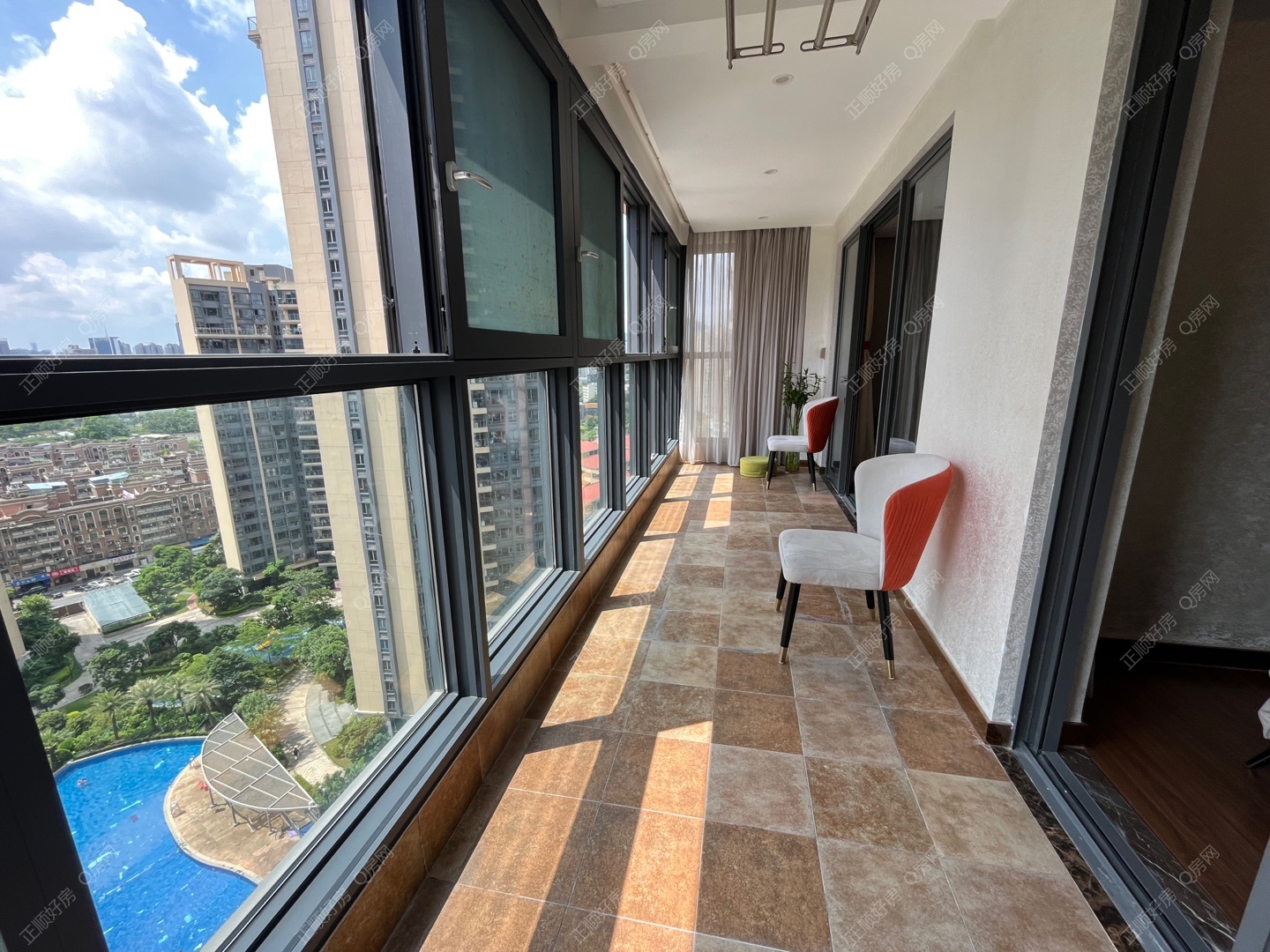 珠海中铁诺德国际阳台照片_中铁诺德国际 3房2厅2卫 精装 128.80平