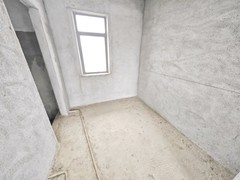 house_img