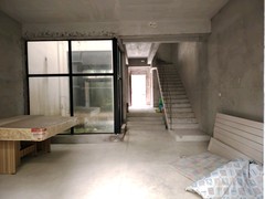 house_img