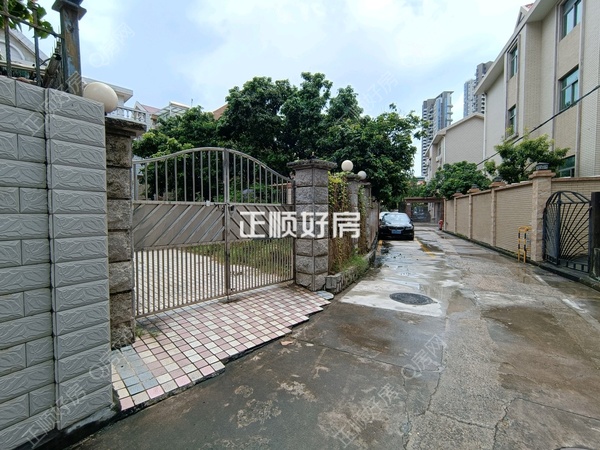 大门