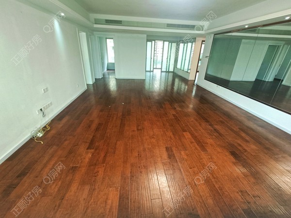 VR看房