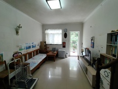 house_img