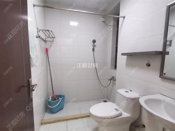 s4F108754BAA448159A3D8285CB26E2E8.jpg1079450