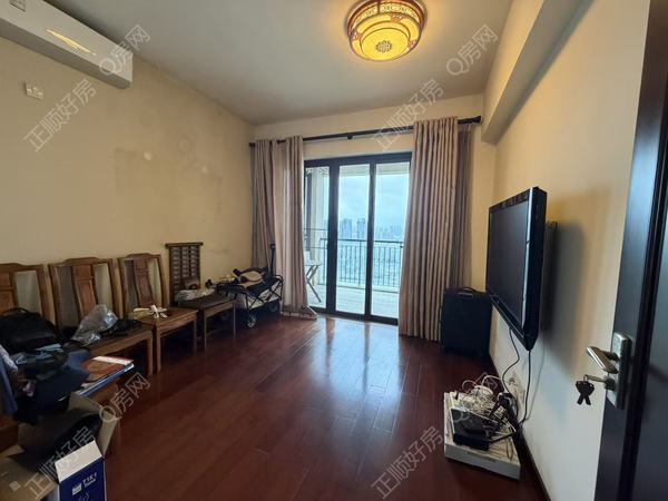 f1d0d3c7a9c7e3253690cda3083a4172