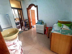 0660839617423f4dc02396844594376