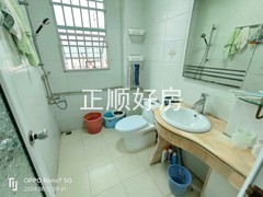 一楼的洗手间