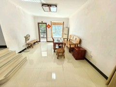 house_img