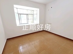 次卧