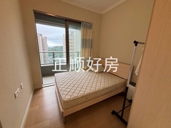 次卧