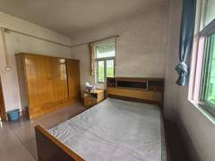 8e01009abb0cfcfc635f4284a5f9f79f